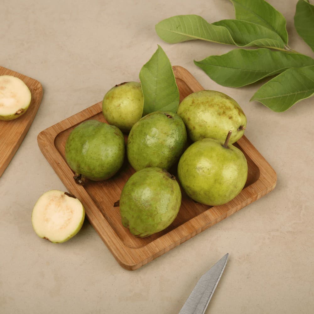 Guava (अमरूद)