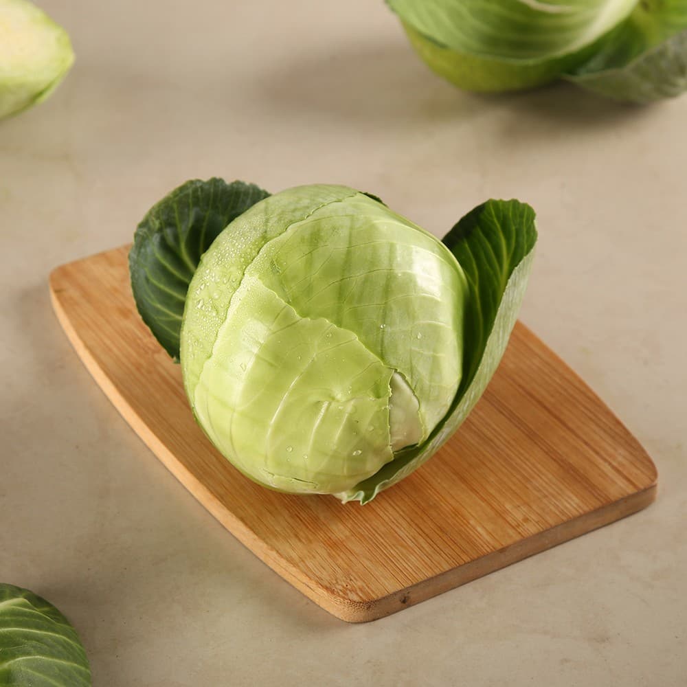 Cabbage (पत्ता गोभी)